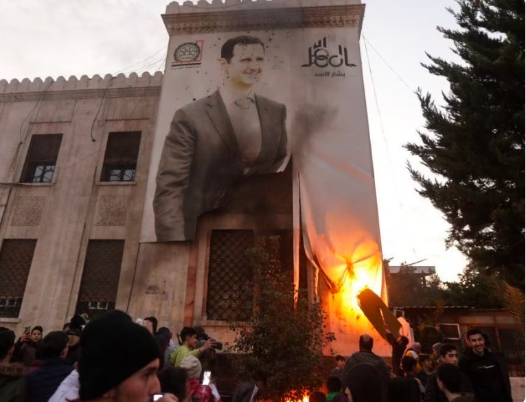 Hundratals Ezidier fördrivna efter att Bashar al-Assads regim störtats