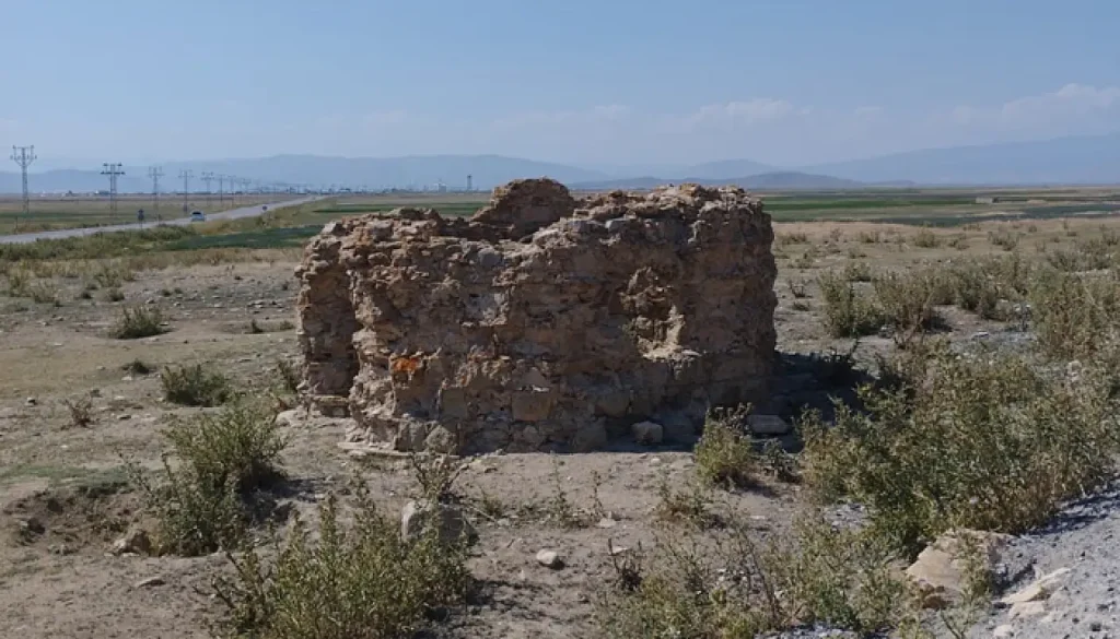 Եզդիների մշակութային ժառանգությունը վտանգված է Ալիքելլեում. գանձ որոնողները թալանել են գերեզմանատները