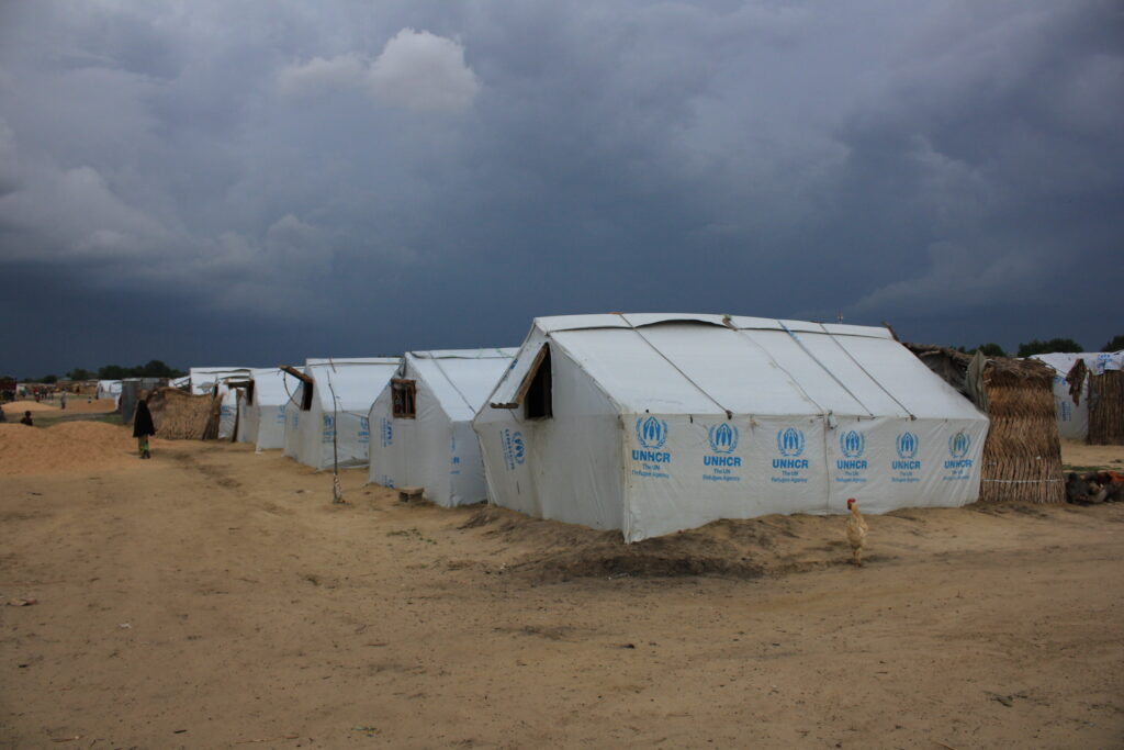 Displaced Ezidis Face the Freezing Winter Without Heating Support