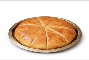 Klocha Sare Sale: The Ezidi Cake Tradition “Kloch” 🥮
